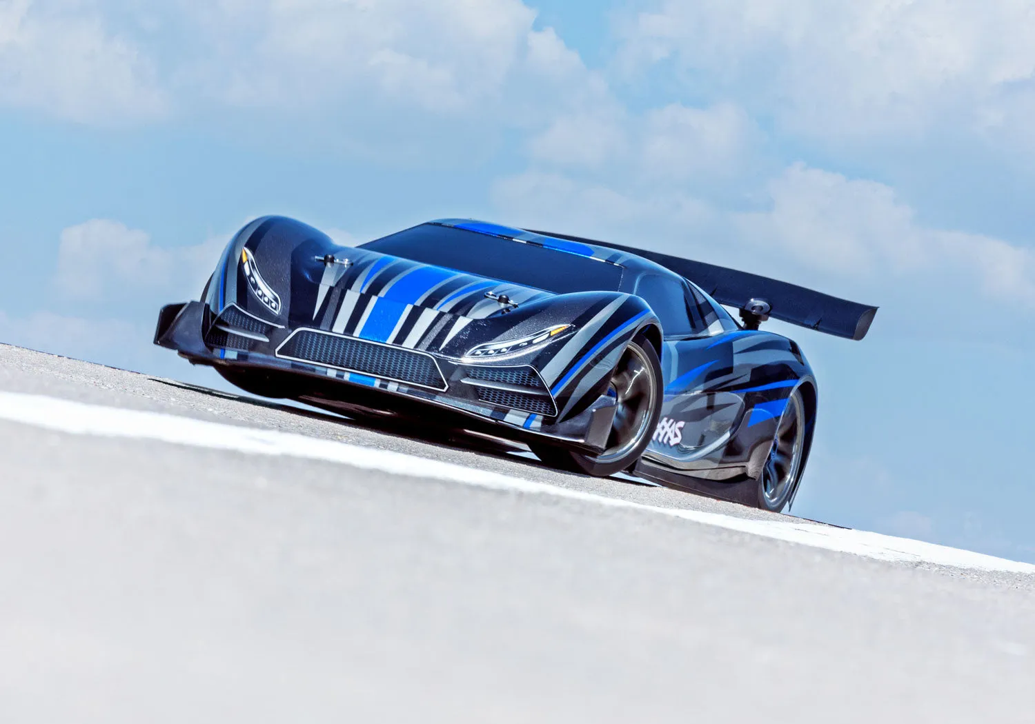 64077-3-BLUEX XO-1 AWD Supercar No Battery W/TSM