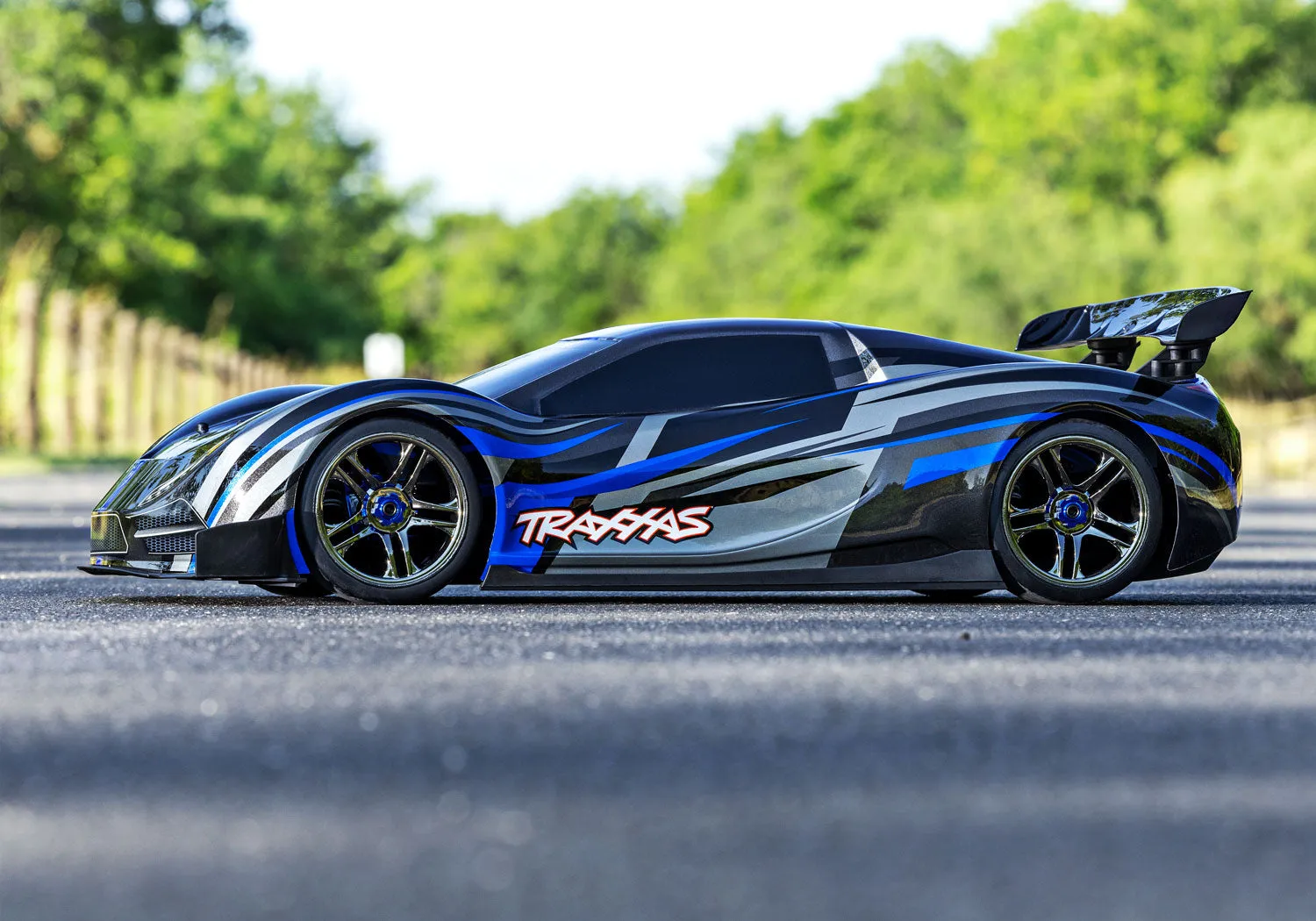 64077-3-BLUEX XO-1 AWD Supercar No Battery W/TSM