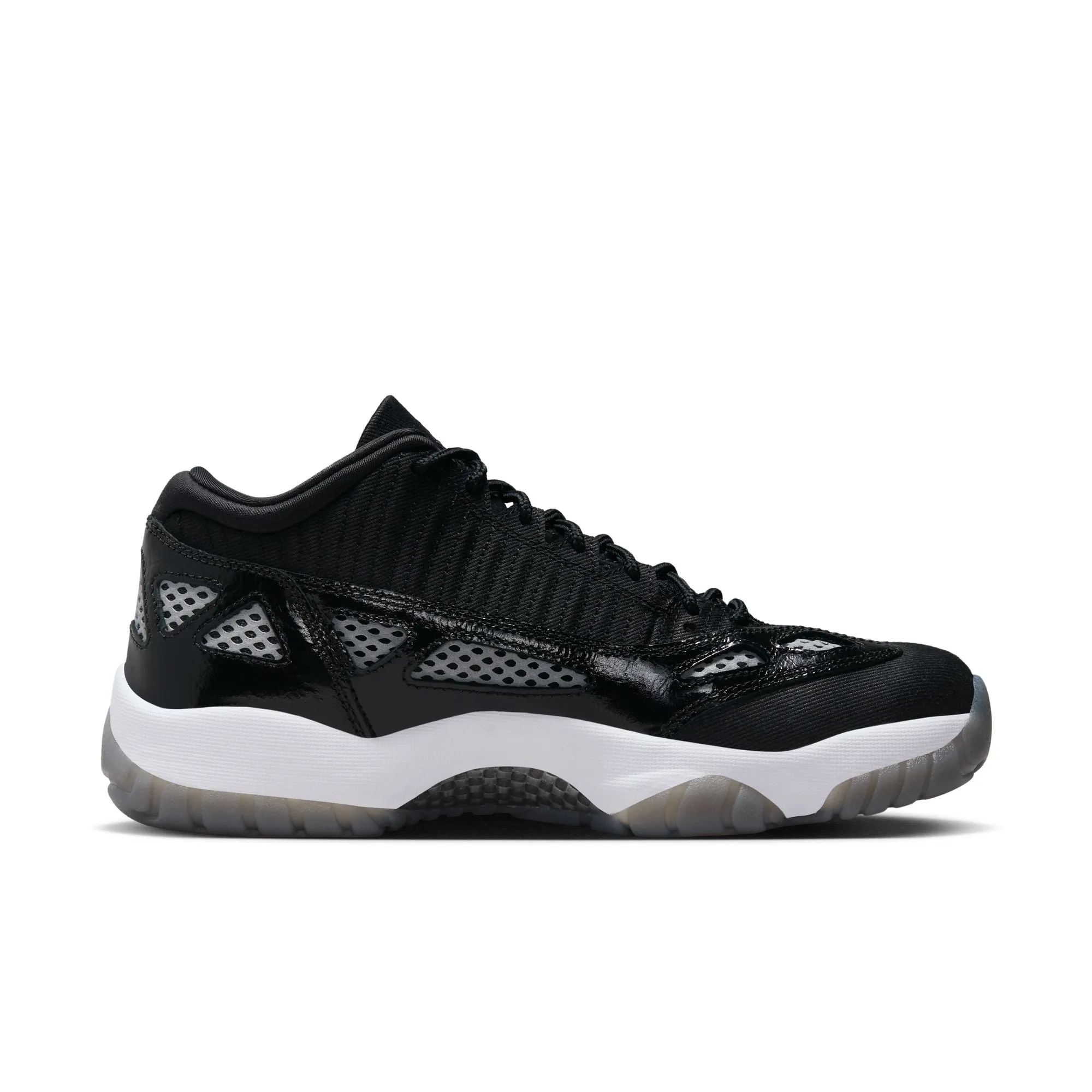 Air Jordan 11 Retro Low IE 'Black/White'