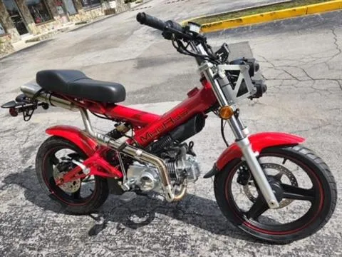 Amigo Madass 125cc 4 Speed manual, 34" seat height, Digital Gauges, 8 HP. 99% Assembled. CA Legal (Special price for 2022 model)