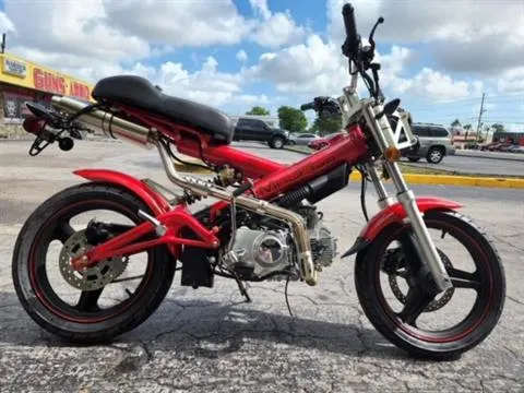 Amigo Madass 125cc 4 Speed manual, 34" seat height, Digital Gauges, 8 HP. 99% Assembled. CA Legal (Special price for 2022 model)