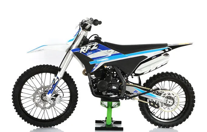 Apollo RFZ 250cc Thunder Adult Dirt Bike, 35.8-inch seat height, 5 speed manual Trans, Electric Start, CA Legal