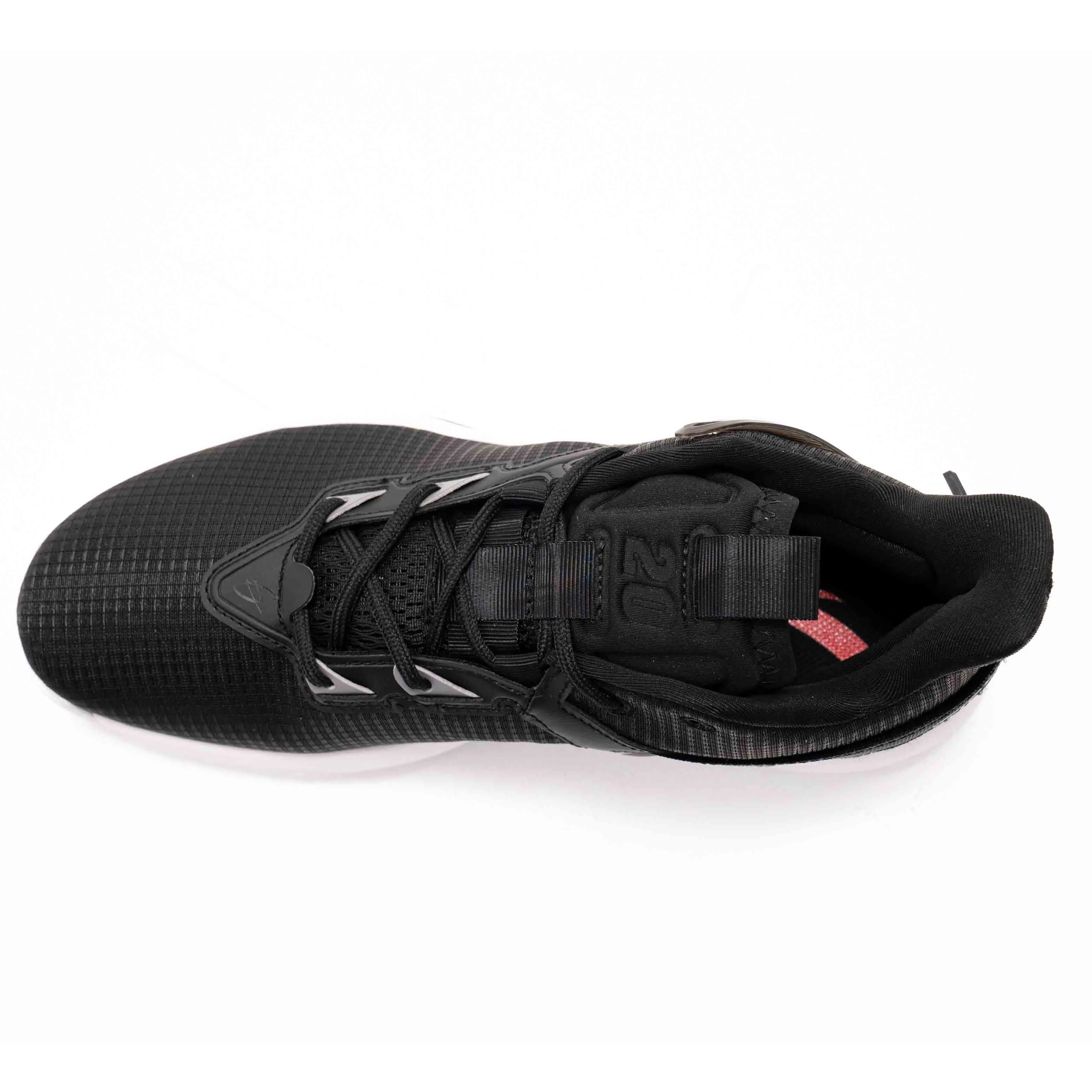 BASKETBALL SHOES