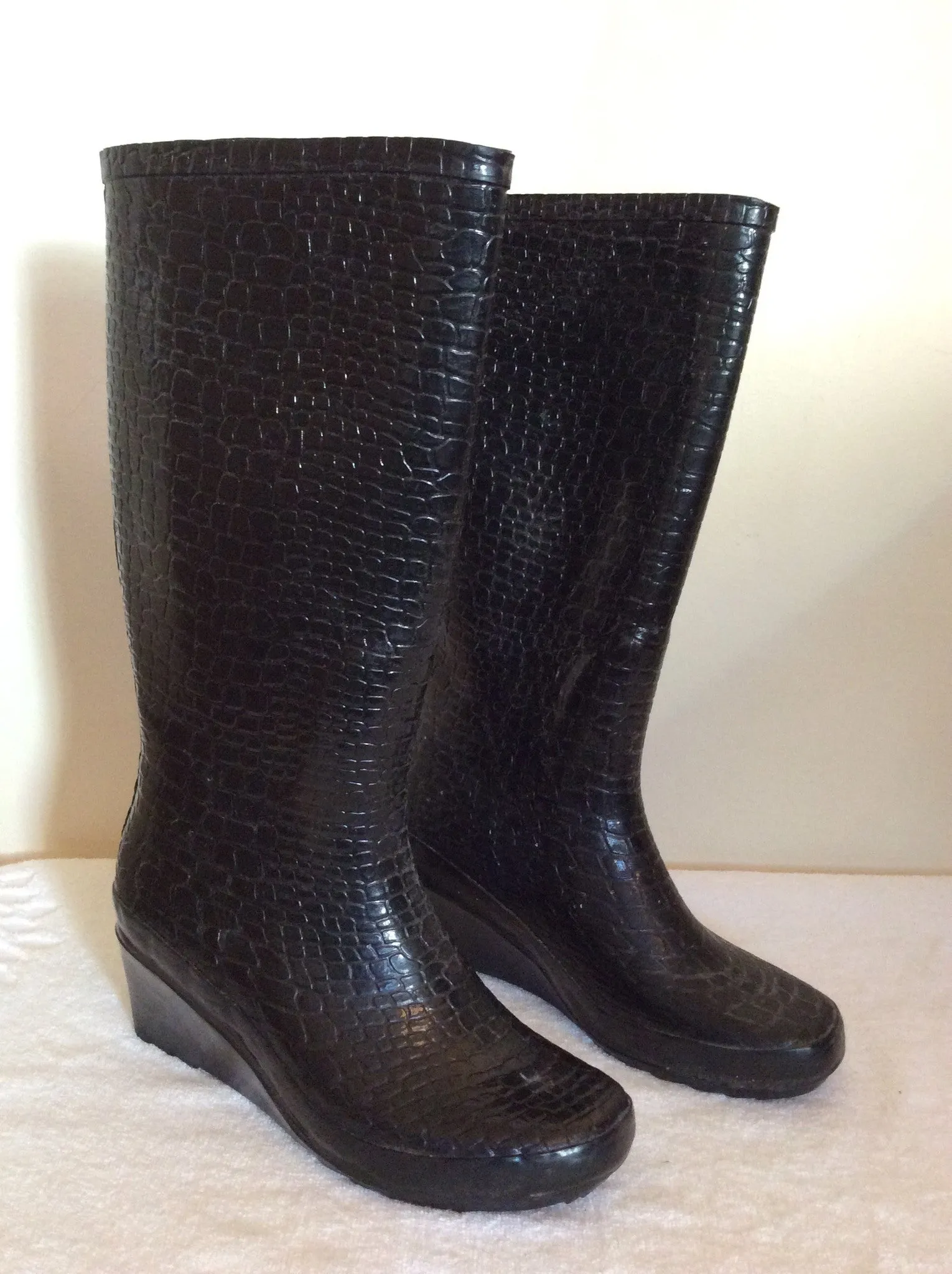 Black Crocodile Print Wedge Heel Wellington Boots Size 6/39