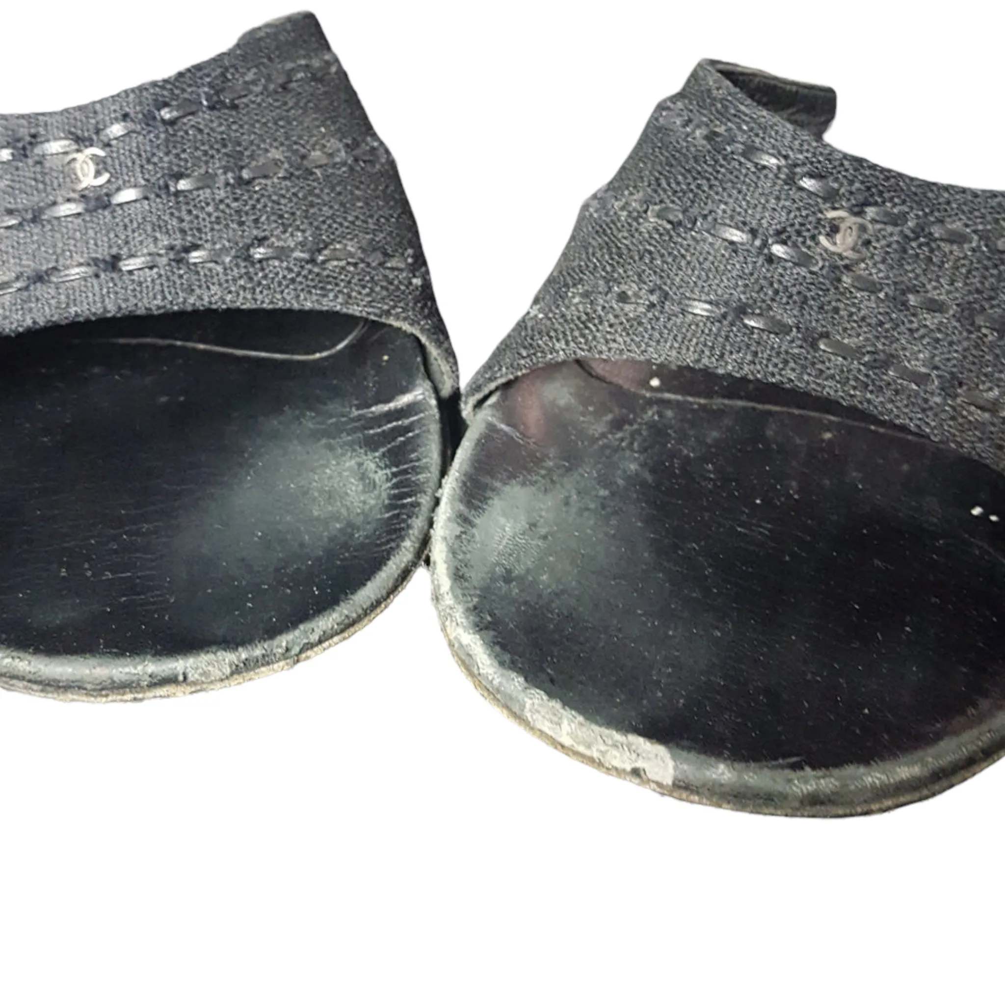 Chanel  Canvas Whipstich Wedge size 39.5