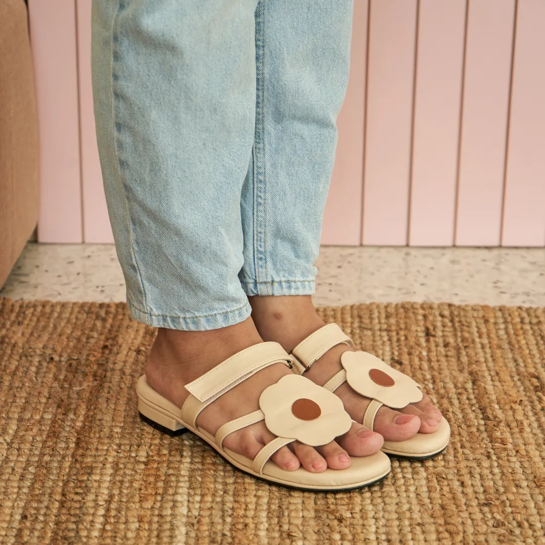 Grateful in Hana Beige Sandals
