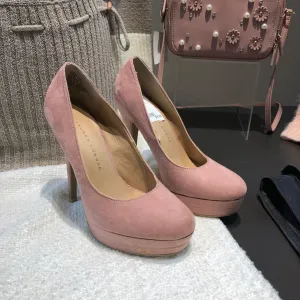 Lauren Conrad Pumps