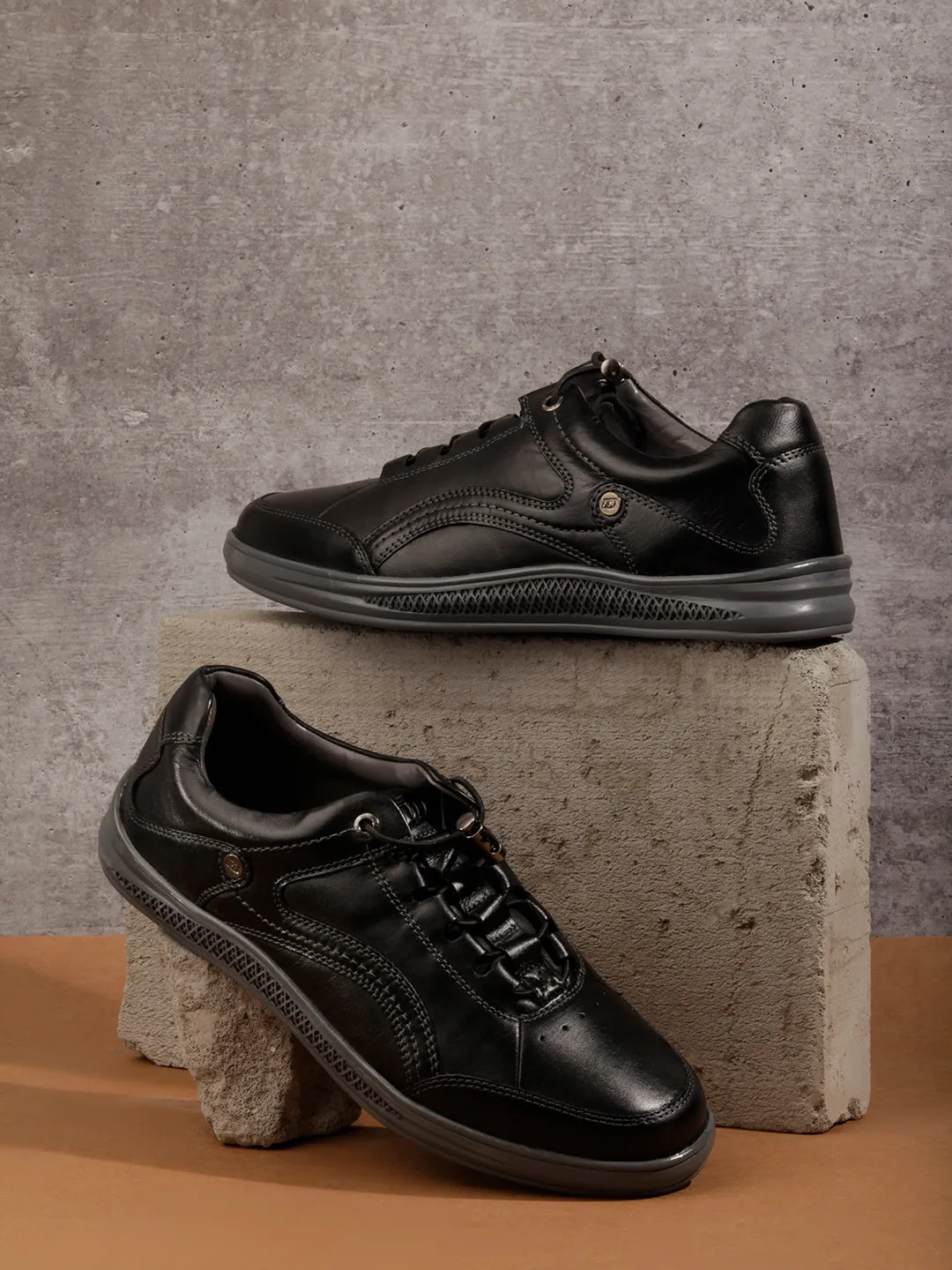 Men Black Leather Sneaker (ID3090)