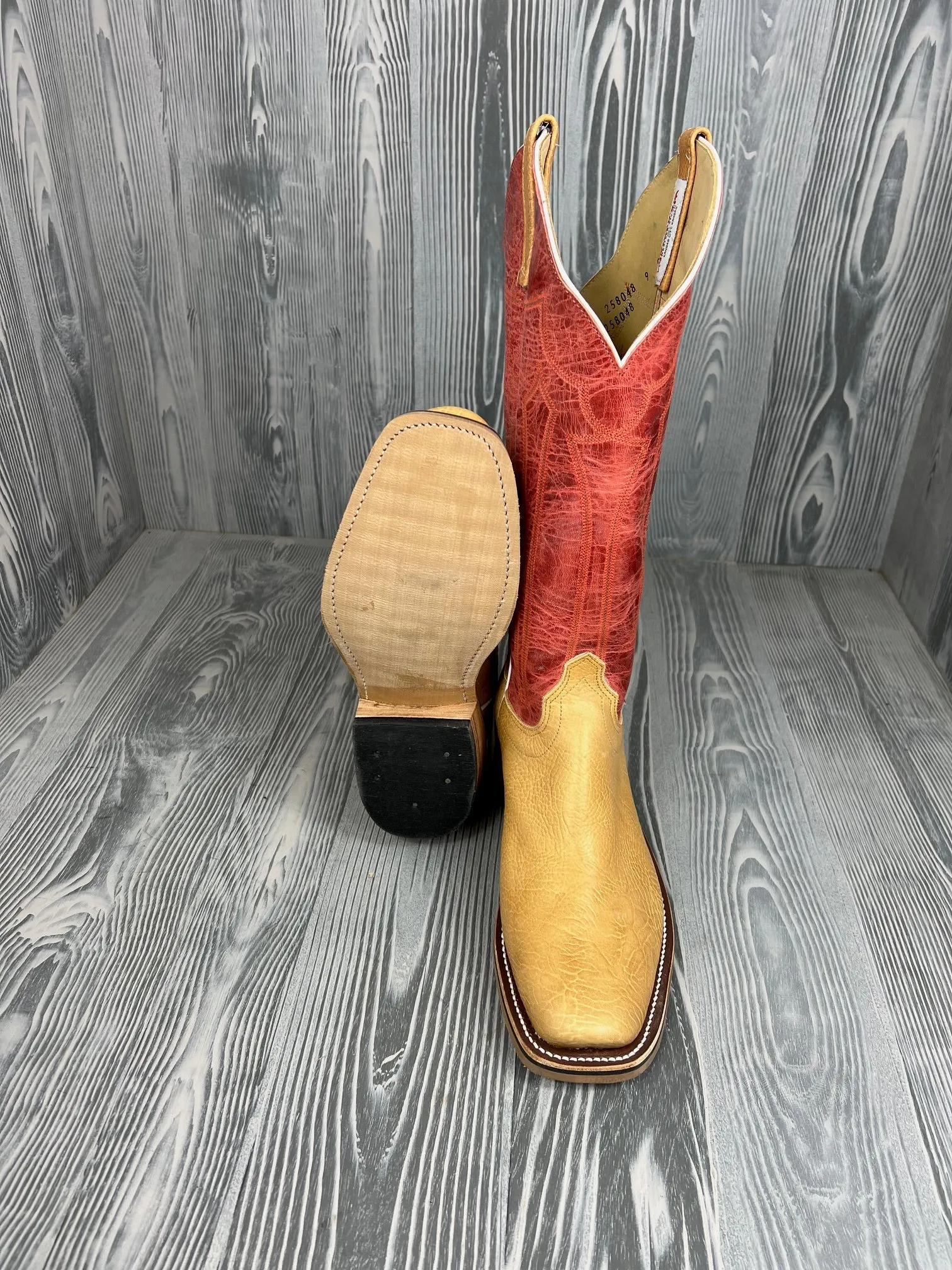 Men's Olathe Cognac Taurus Shoulder with 15" Orange Mad Dog Tops