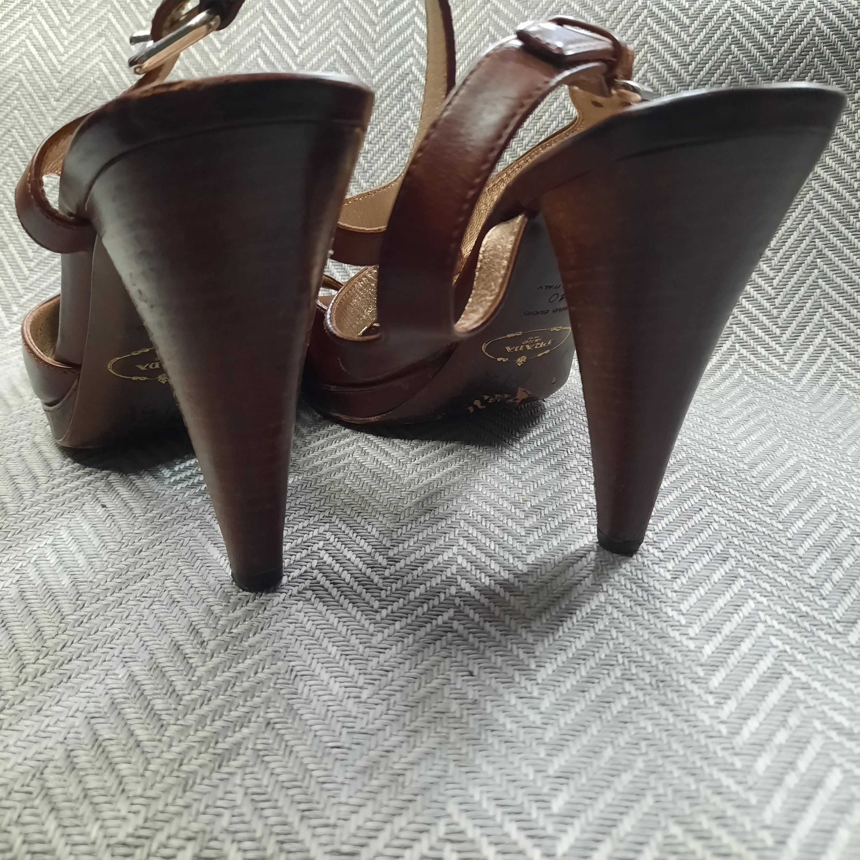 PRADA T- Strap Open Toe Sandal Size 40