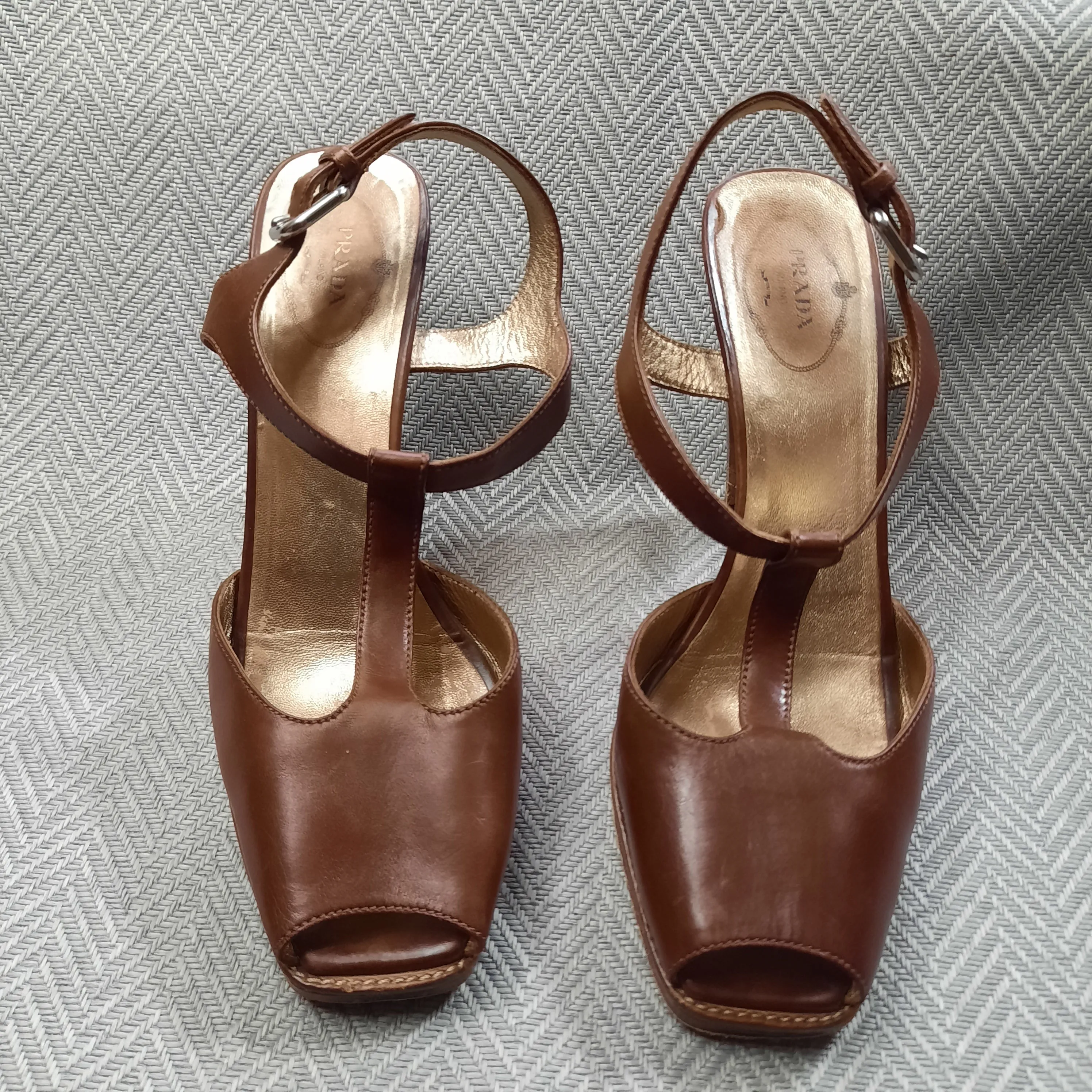 PRADA T- Strap Open Toe Sandal Size 40