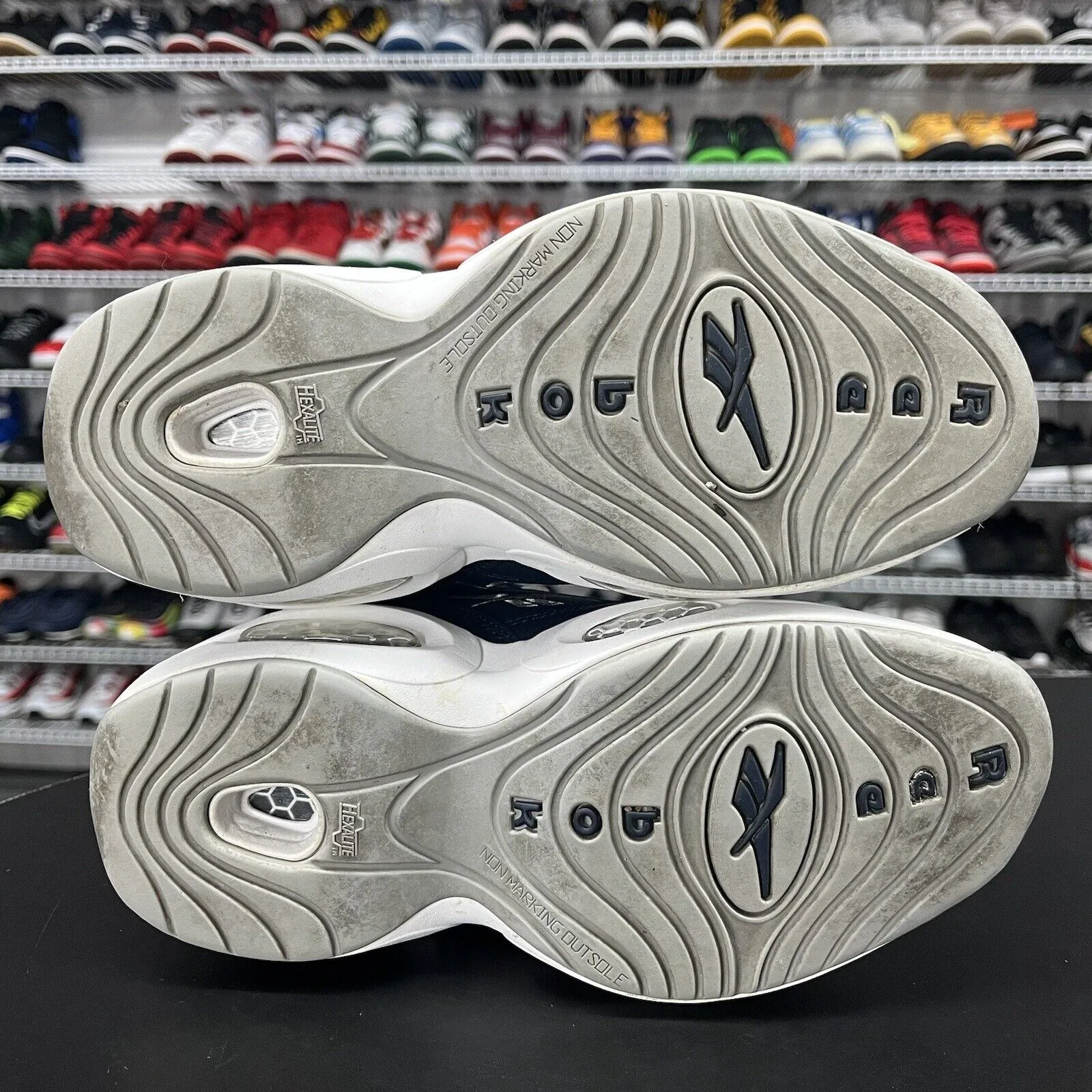 Reebok question Mid Georgetown Allen Iverson FX1074 Men's Size 7 Missing Insole