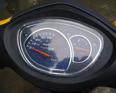 Series Deluxe Large-Size 150cc Roketa Scooter [Not CA Legal], Last one at this price! Red only