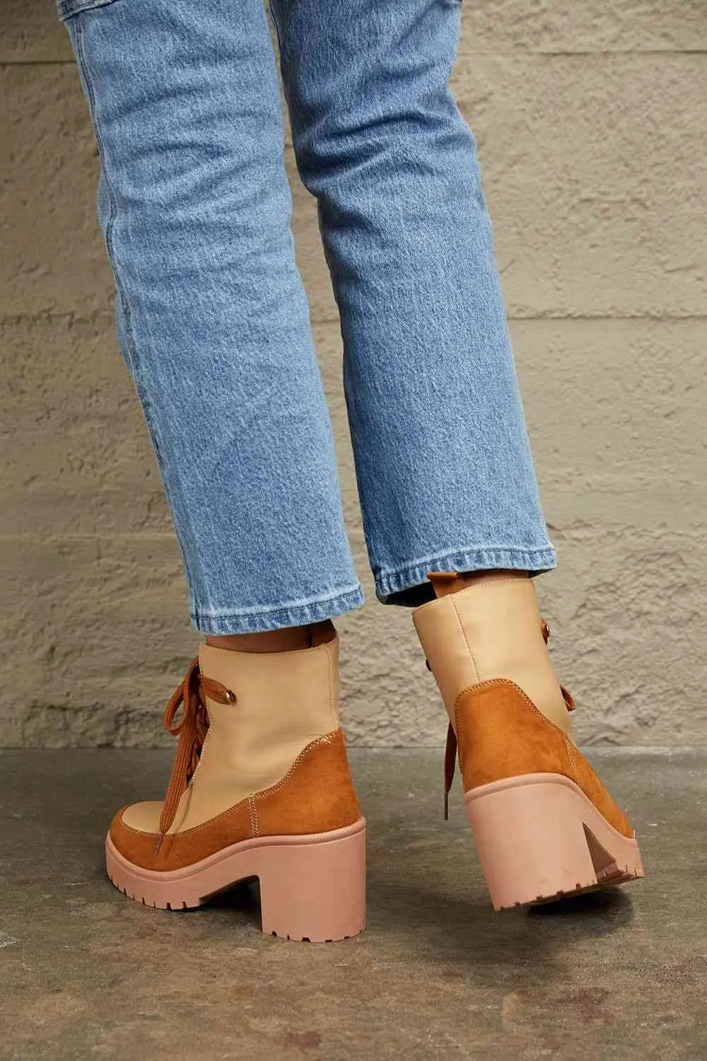 TEEK - Tan Lace Up Lug Booties