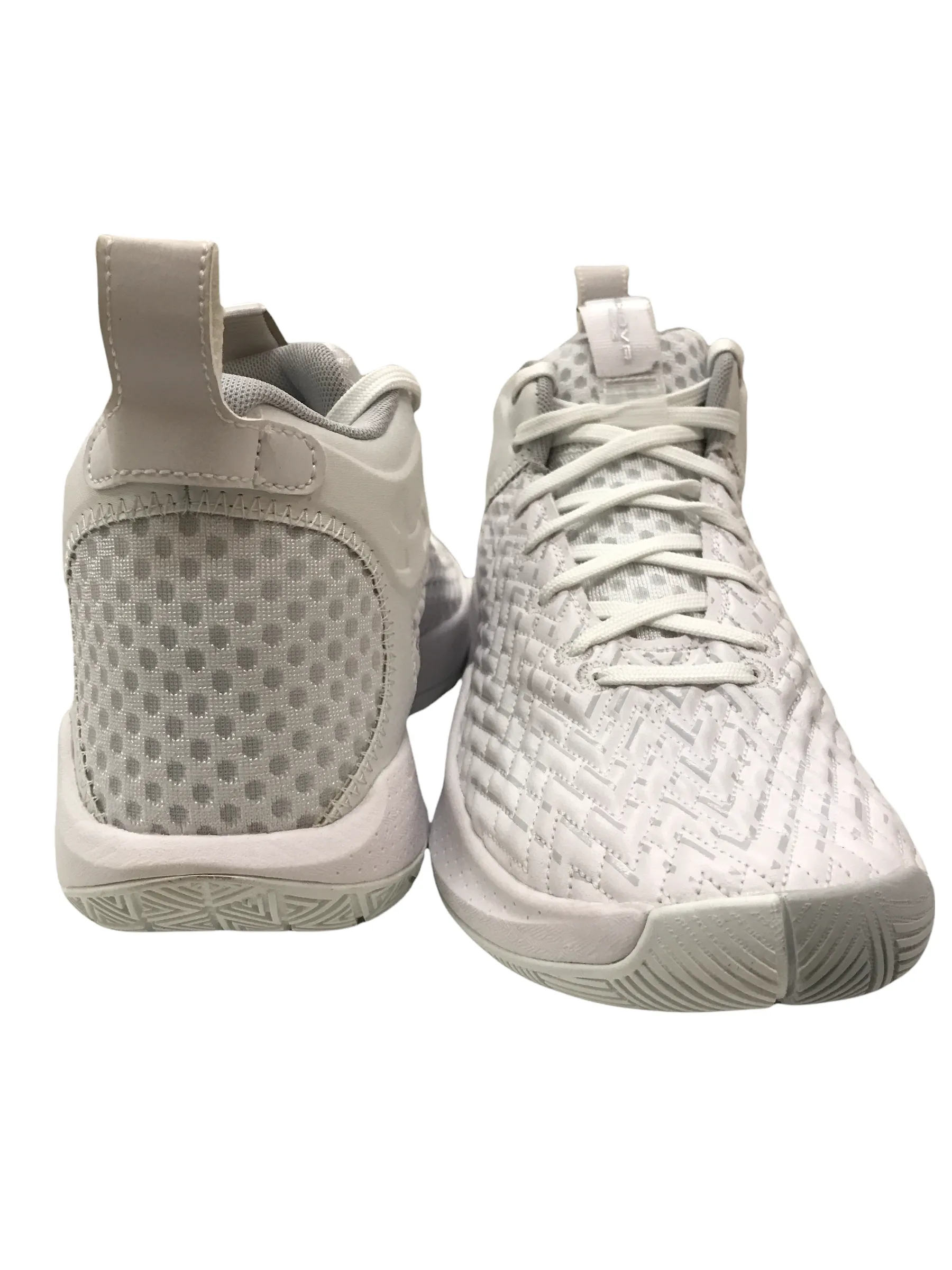 Under Armour Men's HOVR Havoc 4 Clone Team Breathable Lightweight Mens Basketball Shoe