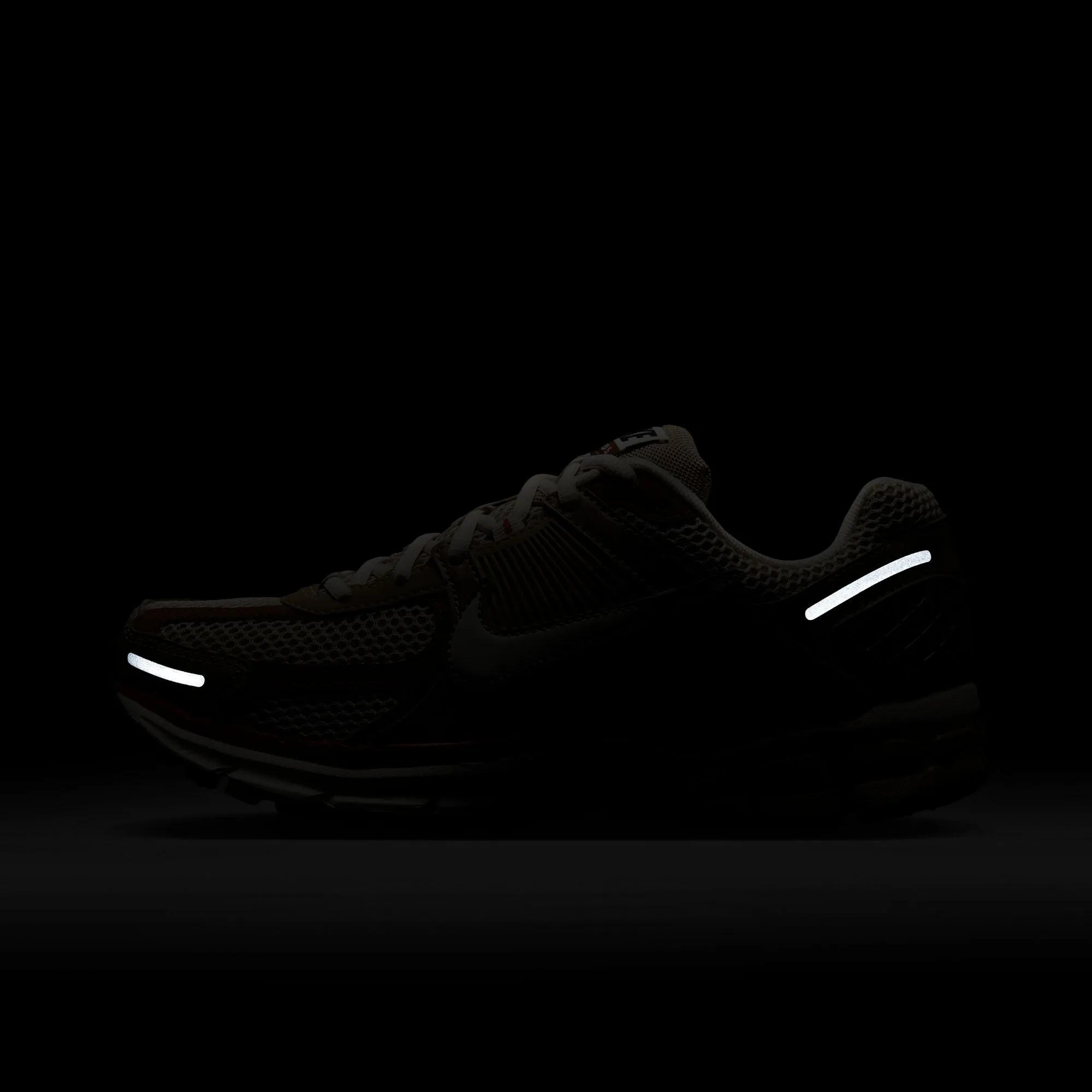 Womens Nike Zoom Vomero 5 'Khaki'