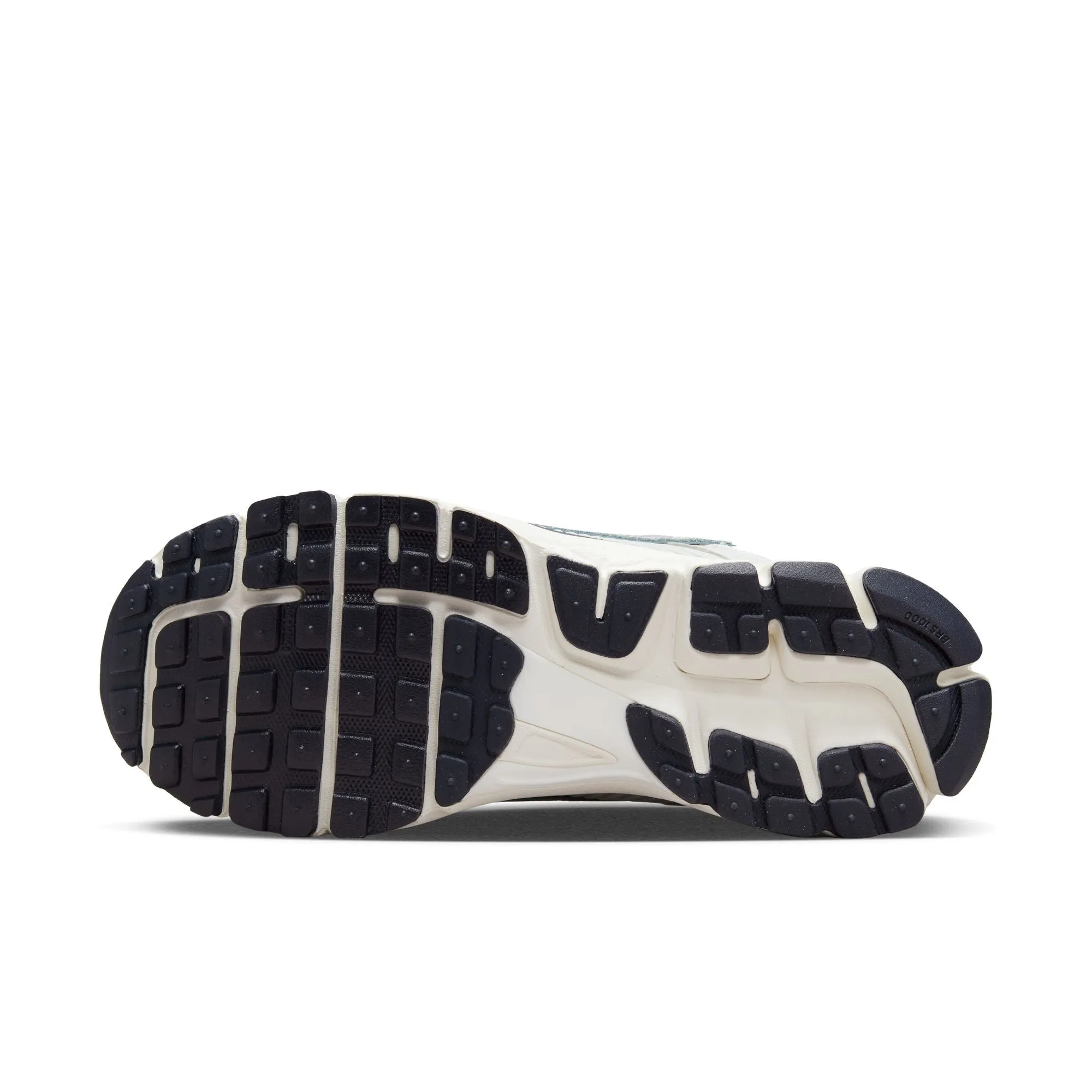 Womens Nike Zoom Vomero 5 'Metallic Silver'